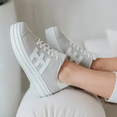 Sneakersy damskie na platformie: połączenie stylu i komfortu